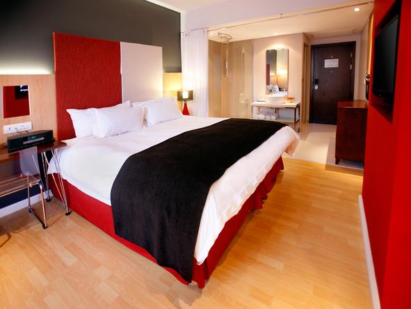 Cape Town Protea Hotel Fire and Ice - Bedroom1